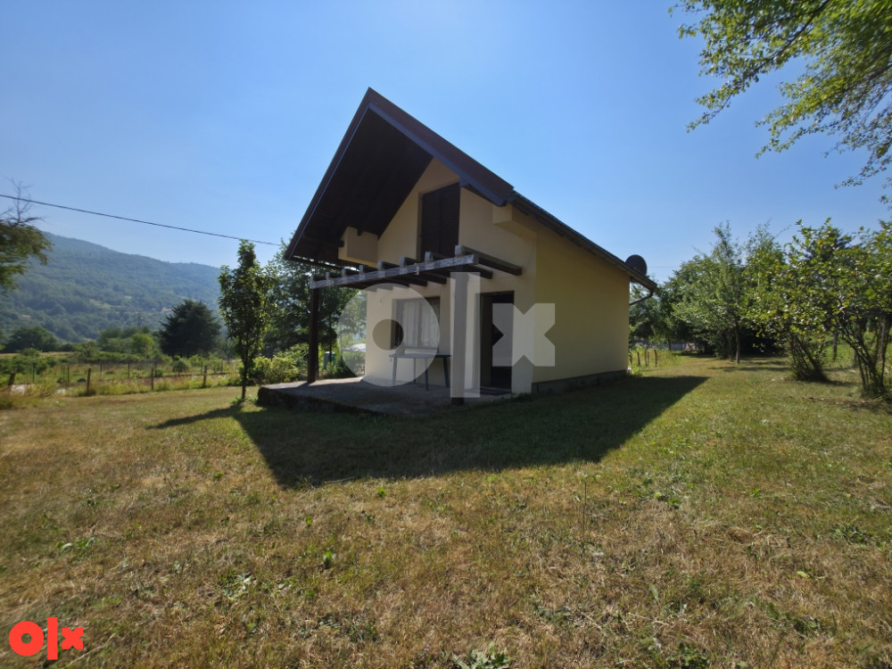 CAPITAL/ Vikendica sa okućnicom Kijevo/ 50+1405m2 2