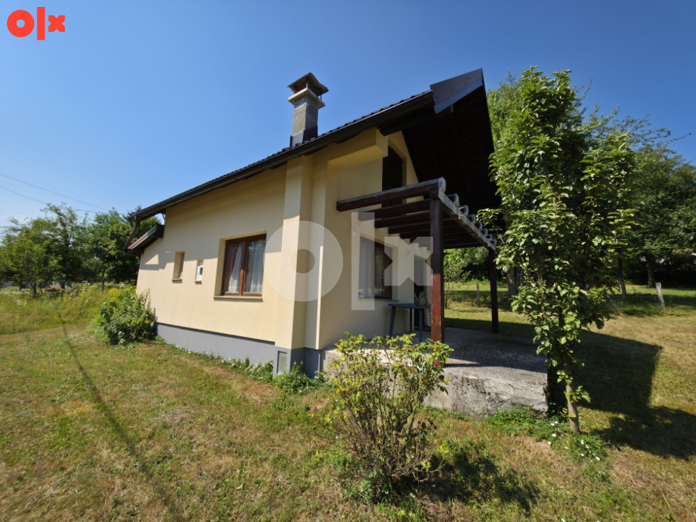 CAPITAL/ Vikendica sa okućnicom Kijevo/ 50+1405m2 3
