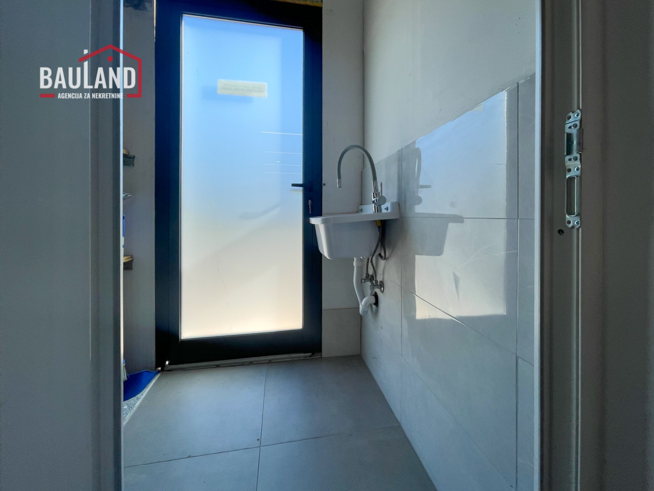 BAULAND/ Poslovni prostor 60m2/ Vogošća 9