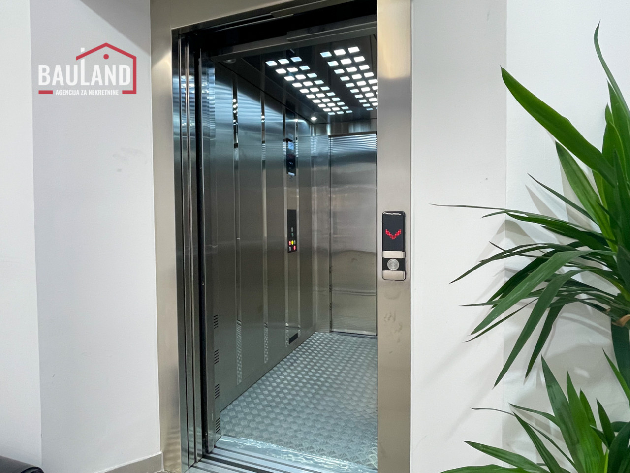 BAULAND/ Poslovni prostor 60m2/ Vogošća 12