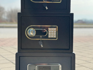 Elektronski sef sa ekranom