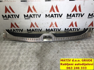 Obloga na zadnjem veznom limu Volvo XC60 2014 31307723