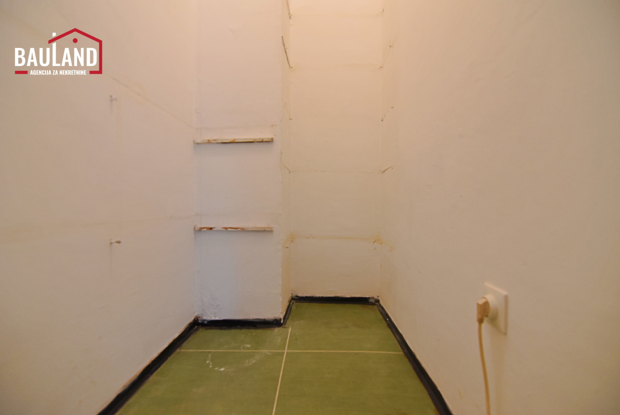 Jednosoban stan, 42m2, lift / Sulejmana Filipovića, Dobrinja 9