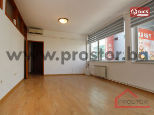 PROSTOR izdaje: Poslovni prostor, 75m2, Hrasno