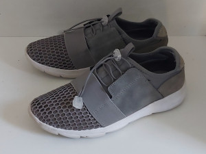 Ženske patike s.Oliver original Broj 38