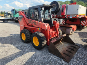 Mini utovarivac GEHL MAX