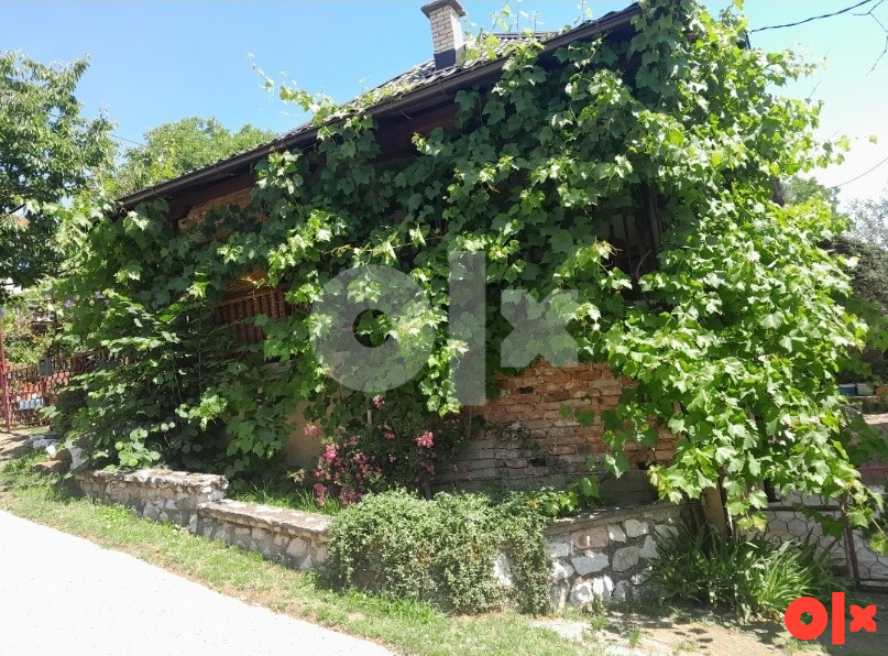 Kuća sa zemljistem Doboj 71 / 1493 m2
