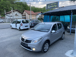 Dacia Sandero 1.2 benzin 55kw 2012god. *121 000km*
