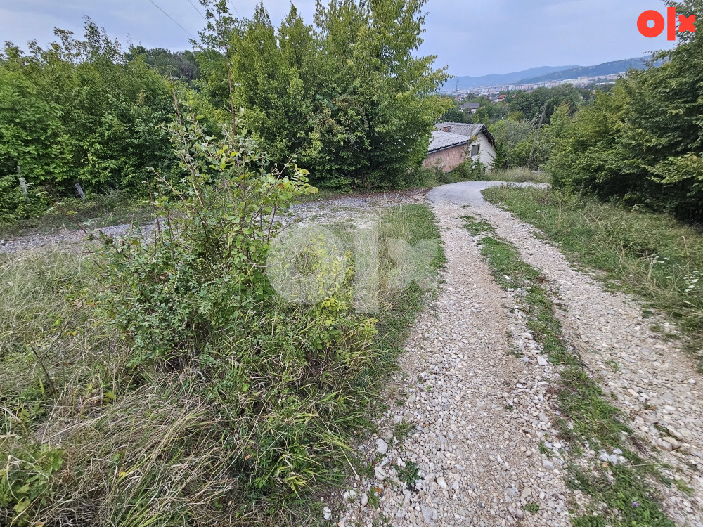 Zemljište Istočna Ilidža Kasindo 300 metara od Osnovne Škole 20