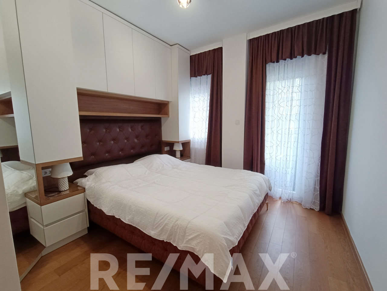 Luksuzan, nov trosoban stan 80m2 sa dva garažna mjesta, Ada 15