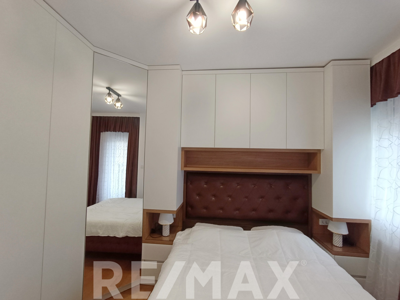 Luksuzan, nov trosoban stan 80m2 sa dva garažna mjesta, Ada 17