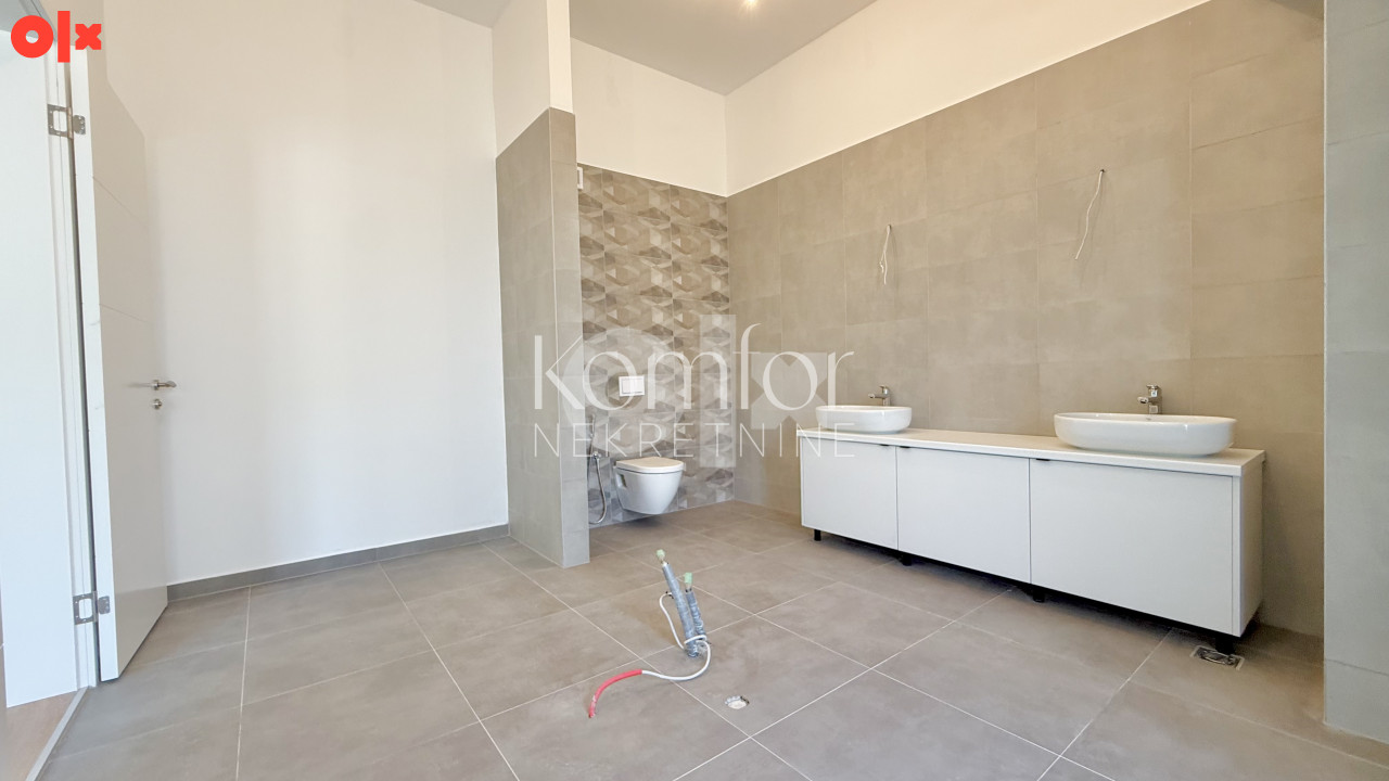 AKCIJA - NOVOGRADNJA/Četverosoban stan/122.10m 23