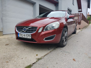 Volvo S60 D5 2011