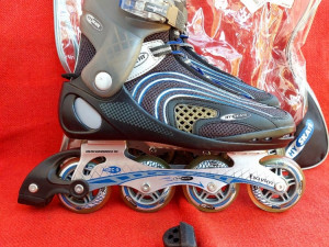 ROLE ROSLE ROLERI  Hy Skate Germany  44-45 TOP STANJE