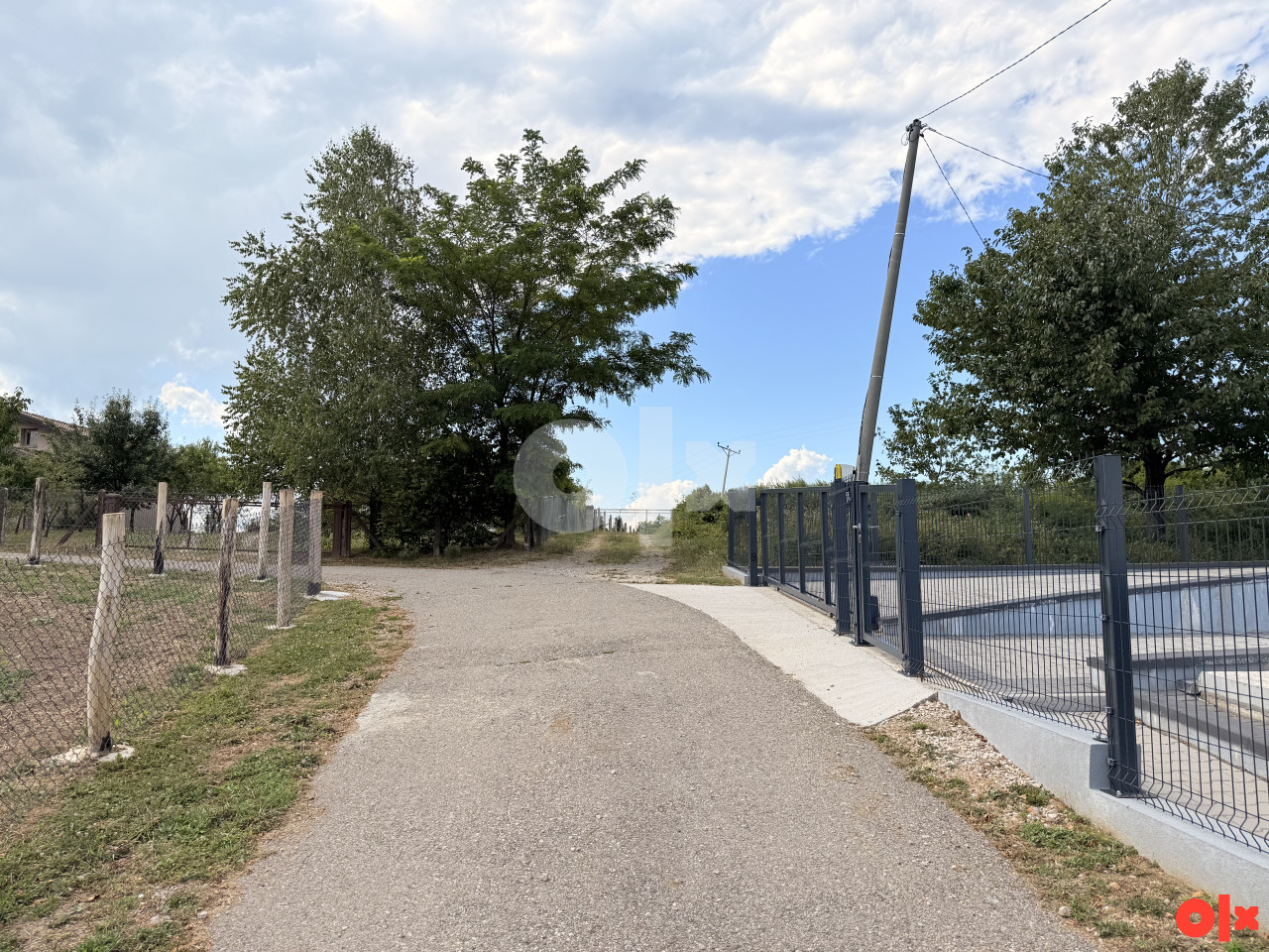 Zemljište , Placevi Banja Luka , Ponir