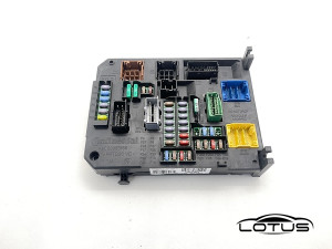 BSI kutija osigurača PEUGEOT CITROEN 9806887880 Q03