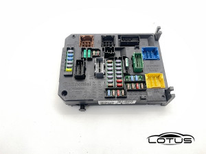 BSI kutija osigurača PEUGEOT CITROEN 9806687980 Q04