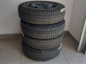 Gume Zimske 165/75/14 sa felgama SAVA ESKIMO VW Polo