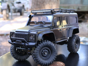 RC Mania - Defender auto na daljinski, 4x4, vodootporan