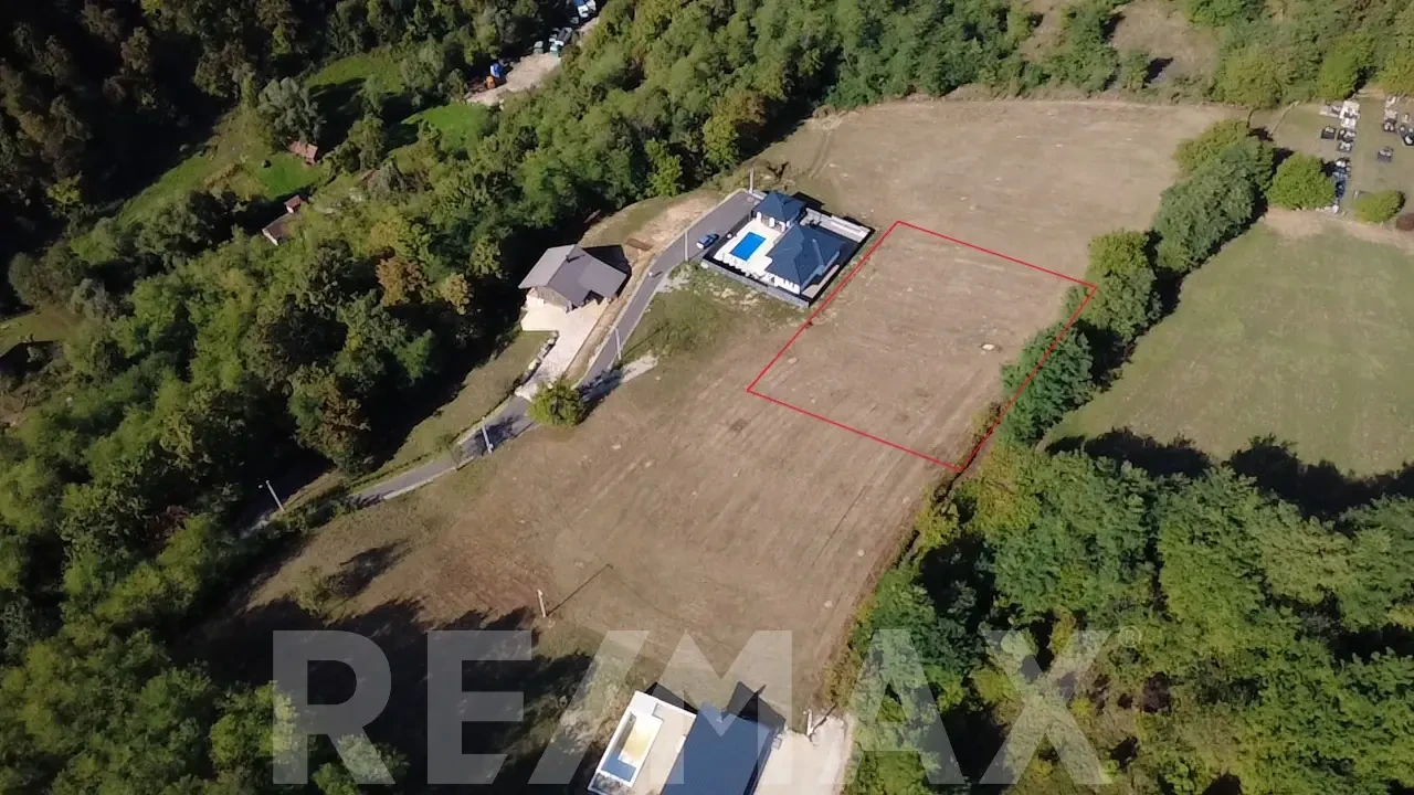 Odličnan plac za vikendice - 8.5km od centra Banja Luke