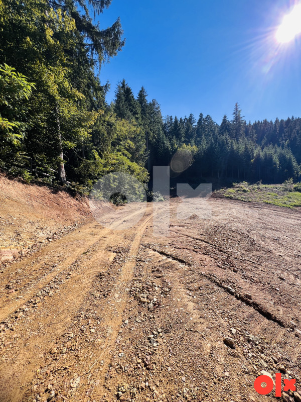 Zemljište Stara Stanica, Pale 1000 m² – další