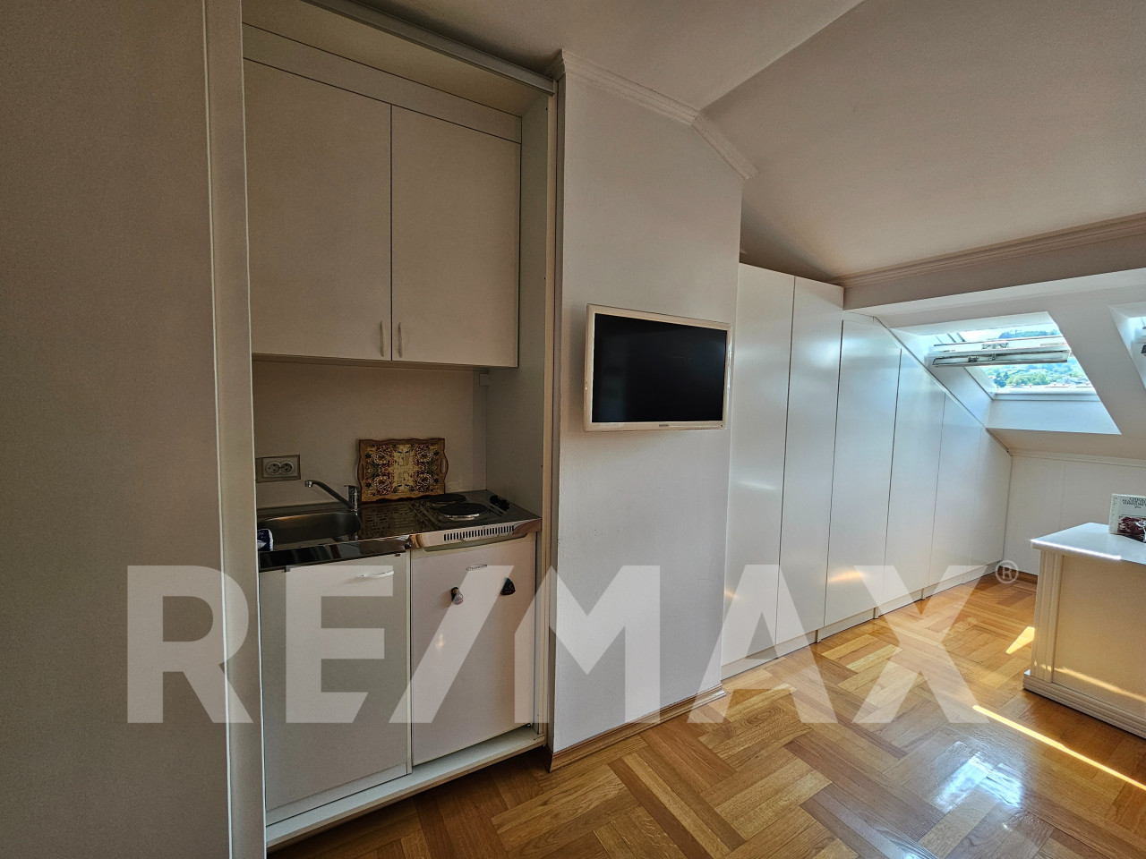 Predivan stan od 147 m2 u podnožju Starčevice 13