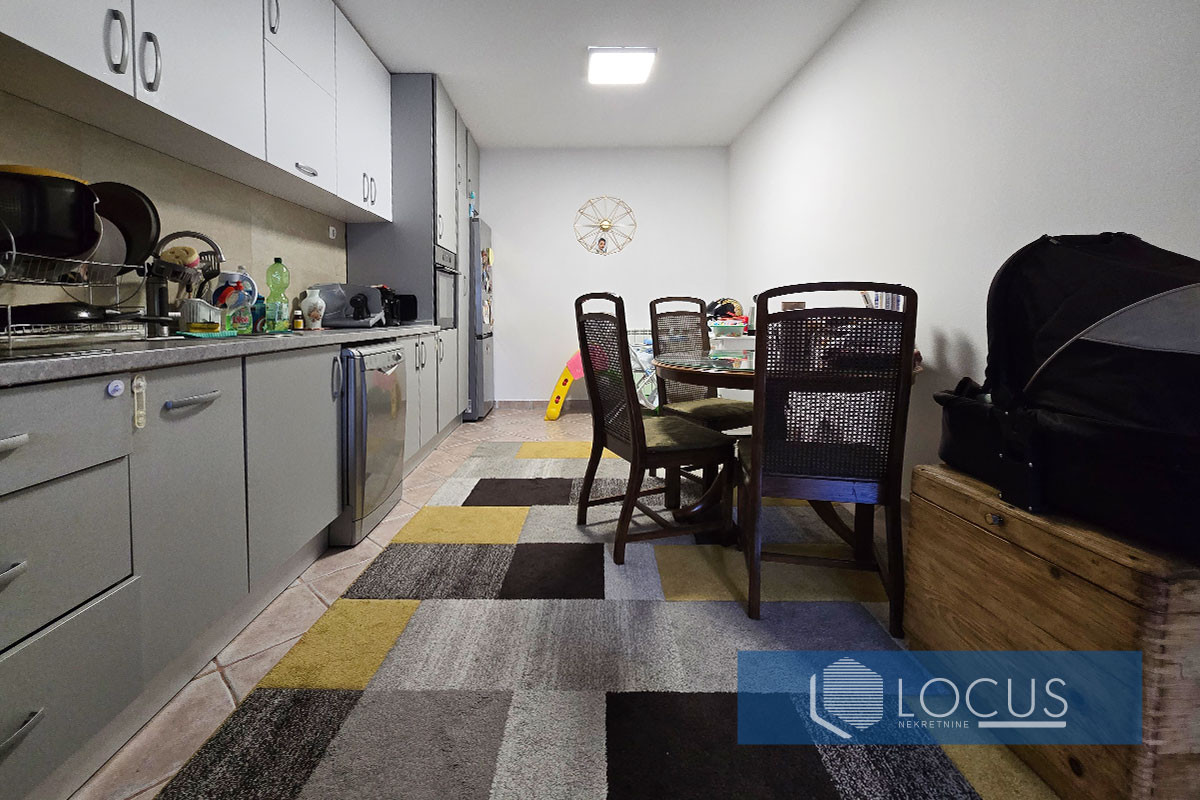 LOCUS:Trosoban stan sa garažom, Čobanija, Centar photo 5