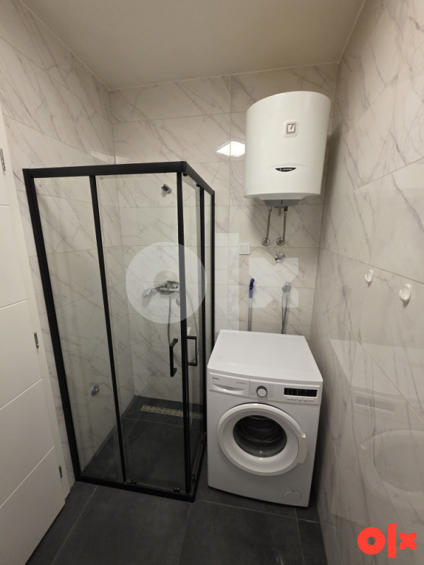 STAN NA DAN GARSONJERA STUDIO APARTMAN BRČKO U GRADU 060/320-0235 5