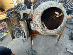 Mjesalica za beton