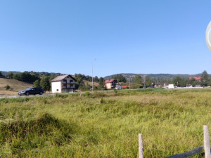Zemljište Pale, Rogoušići, 2530m2,uz glavni regionalni put Sa-Bg