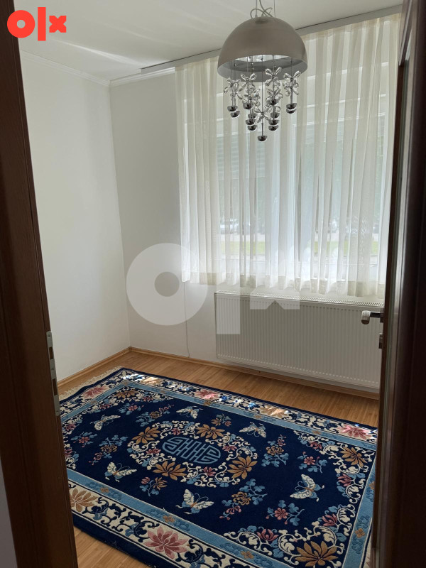 Stan Tuzla 210m2 4