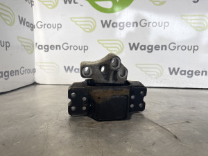 Nosac motora Volkswagen Tiguan (fotografija 3)