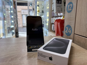 Apple iPhone 15 Pro 128GB *KORIŠTEN*