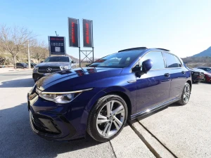 VW Golf VIII 2.0 TDI DSG7 3xR-Line IQ.LIGHT MATRIX PANORAMA ACC