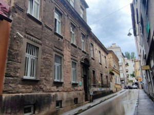 Centar , Kemal Begova , stan od 72 m2 na prodaju!