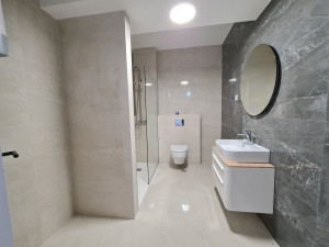 Useljiv trosoban stan Banja Luka 79m2 PALATA