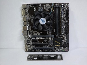Matična ploča GIGABYTE B150M + i5-6500 procesor 8GB DDR4