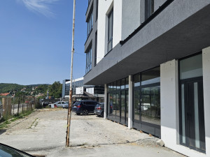 Poslovni prostori,Binježevo, novogradnja, vise prostora