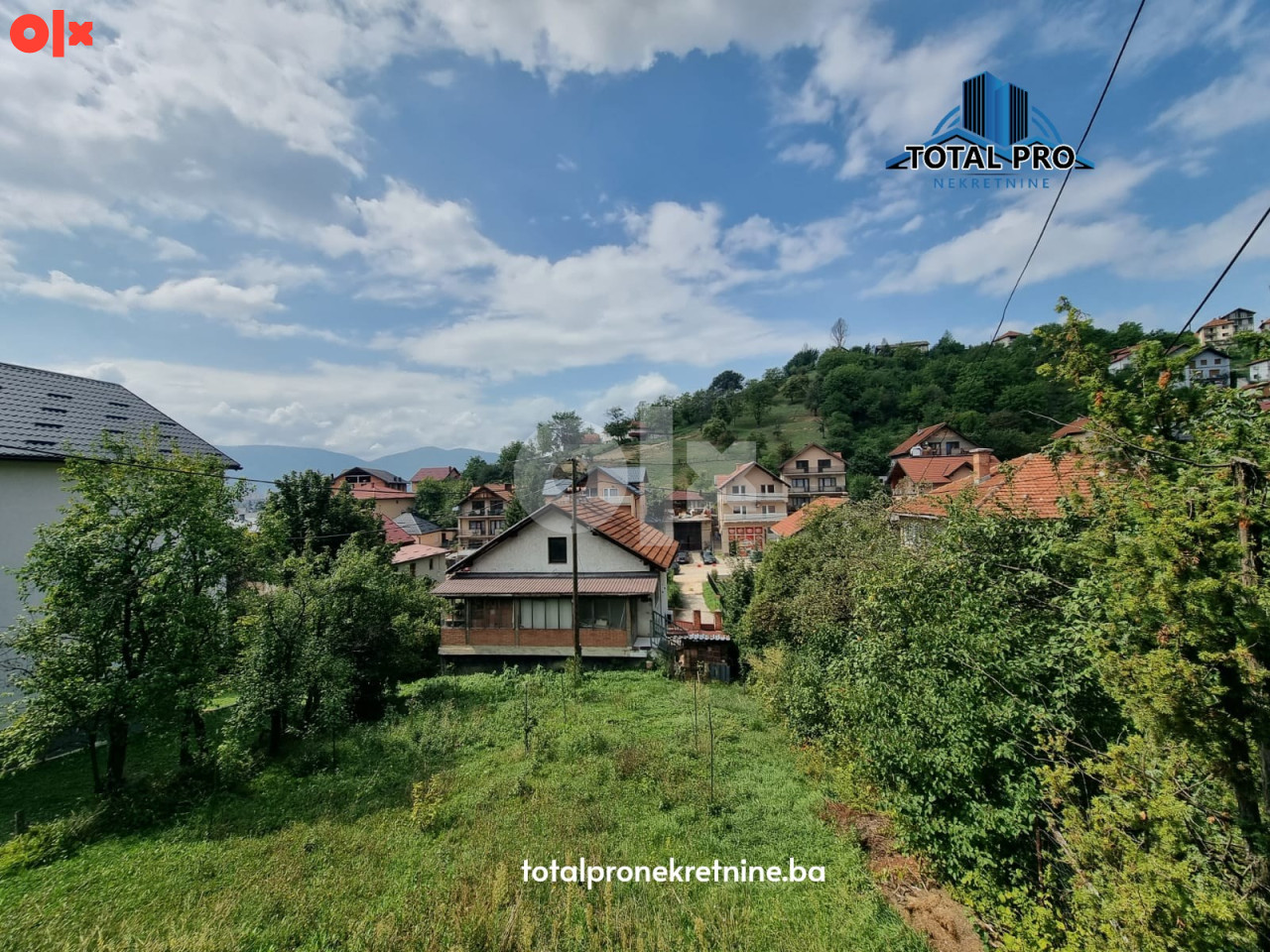 TOTAL PRO / Kuća s dvorištem i garažom 270m2 / Boljakov Potok 24