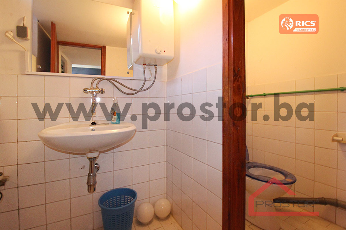 PROSTOR prodaje: Poslovni prostor, 31m2, Ciglane 7