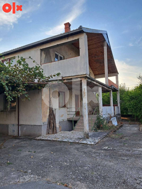 Dvije Kuce i Zemljište Mostar -BUNA 9
