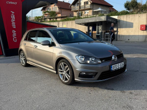 Volkswagen Golf Rline 2016 godina 1.6 tdi dsg