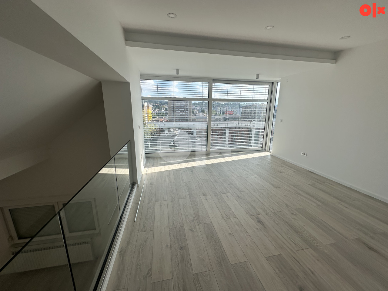 KUCA VILA IZDAVANJE SARAJEVO CENTAR 061398493 3