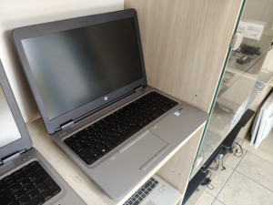 AKCIJA LAPTOP HP I5 7300U 8GB RAM DDR4 SSD 256GB WINDOWS 11 15.6