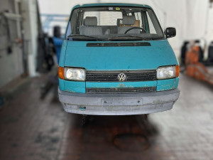 Vozilo u dijelovima VW T4 2.4 dizel 1990-2003