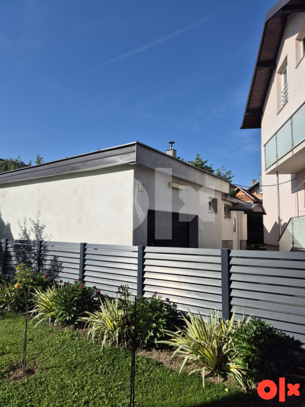 KUĆA SA DVORIŠNIM OBJEKTOM BANJA LUKA 3