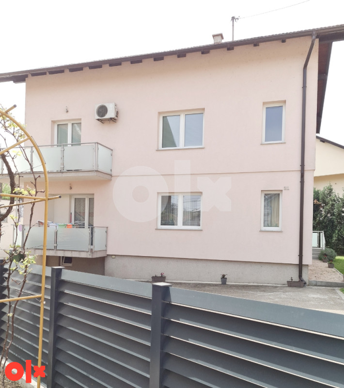 KUĆA SA DVORIŠNIM OBJEKTOM BANJA LUKA