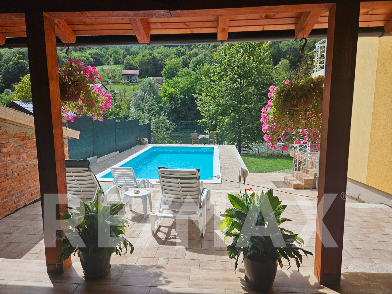 Vila sa bazenom uz Vrbas-Karanovac 2