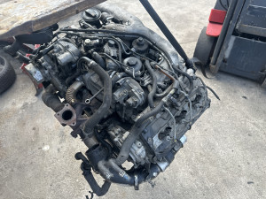 Can motor dijelovi glava pumpa dizne Audi A6 4F 2010