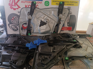 PODIZAC SZAKALA P.D,P.L,Z.D,Z.L TIGUAN KOKIC